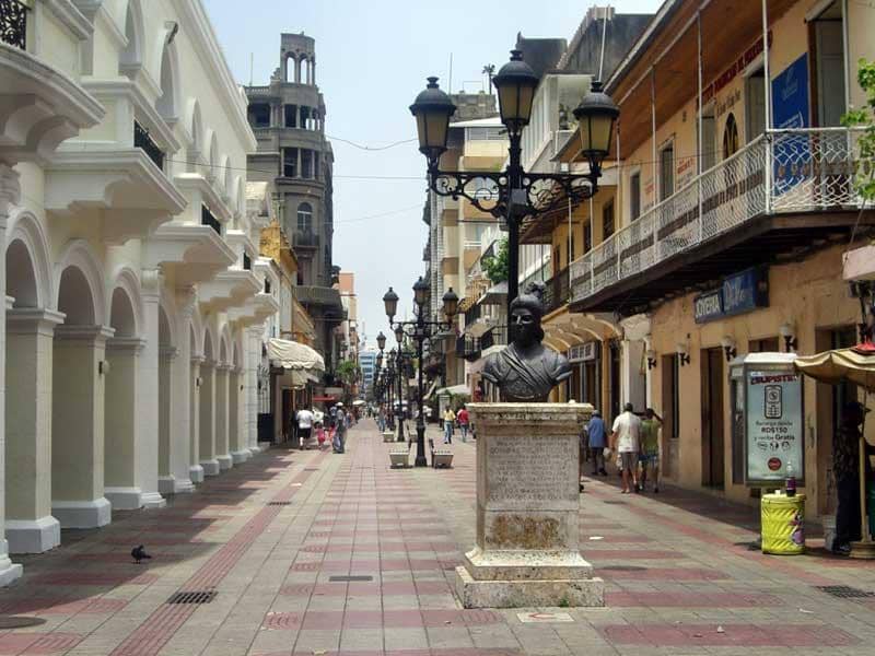 Altstadt-Santo-Domingo-1